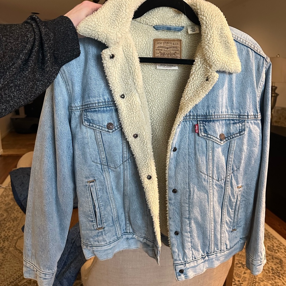 Levi's Denim Jacket with Cream Sherpa Lining